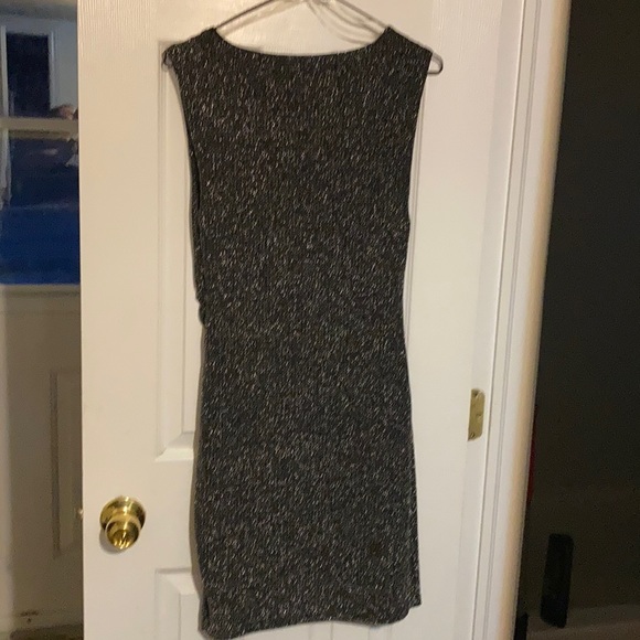 Sleeveless Chainmail Dress - Picture 2 of 4